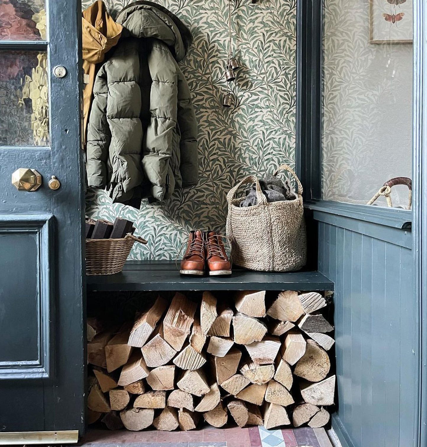 Kiln Dried Firewood - Standard Crate