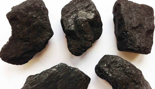 single pieces of coal